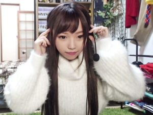 生配信で生セックス！？こっそり全部配信しちゃう！